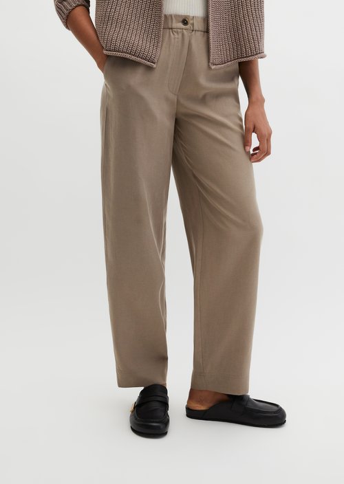 Pants model Minu barrel — Chalky Brown