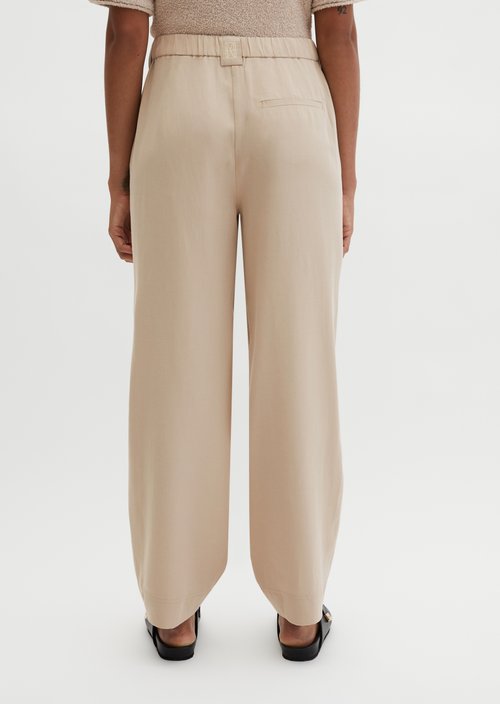 Pants model Minu barrel — Smooth Sand