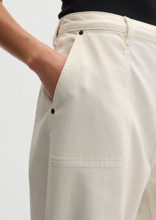 Pants model Lara barrel cropped — Grey White