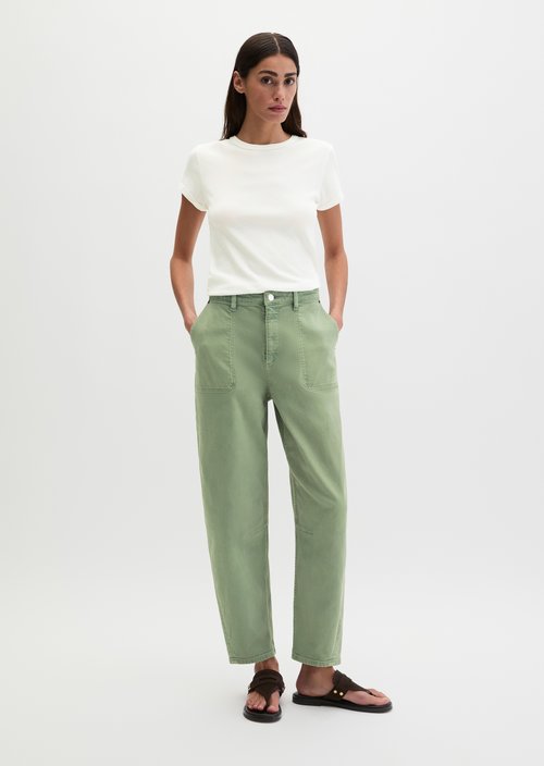 Pants model Lara barrel cropped — Fresh Sage