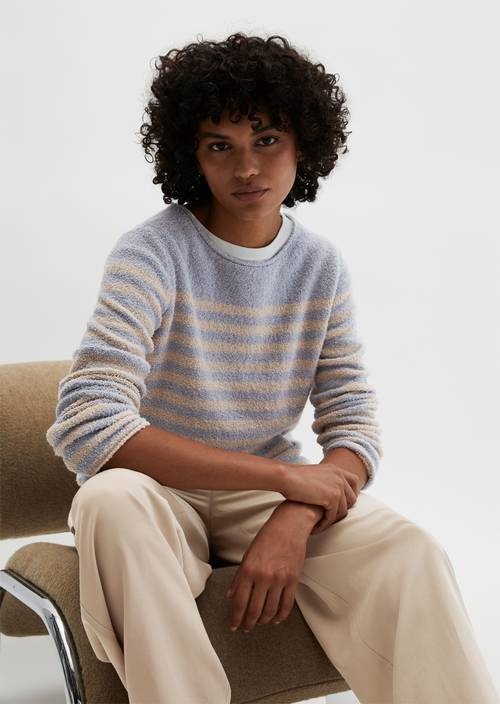 Bouclé-Pullover regular Light Blue in Frontalansicht