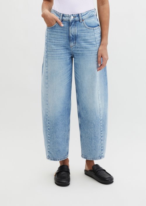 Jeans model Lara barrel cropped — Light Blue