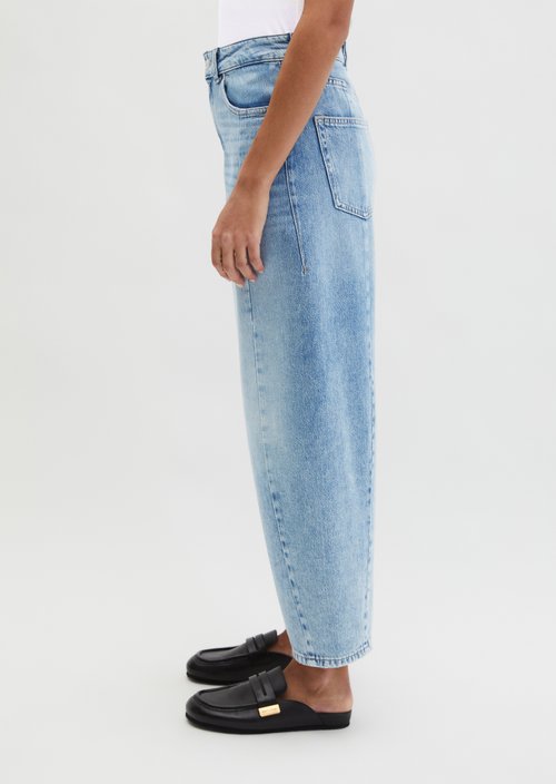 Jeans model Lara barrel cropped — Light Blue