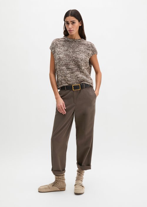 Oversized sleeveless knitted sweater — Medium Brown