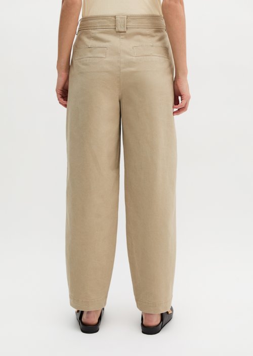 Pants model Minu barrel — Smooth Sand