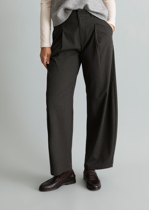 Casual Checkered Pants — Dark Grey
