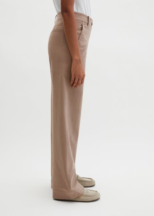 Straight leg pants — Chalky Brown