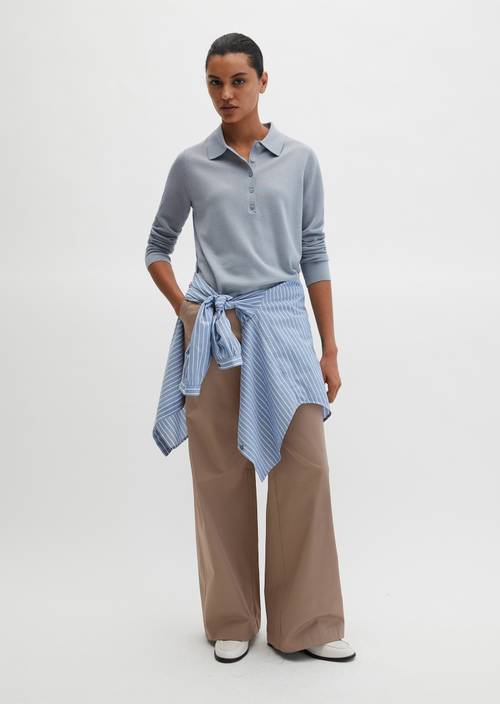 Feinstrick-Poloshirt regular Grey Horizon in Frontalansicht