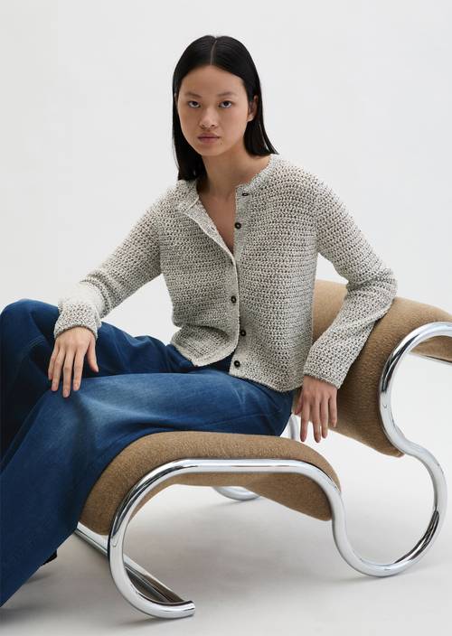 Cardigan regular Offwhite en vue de face