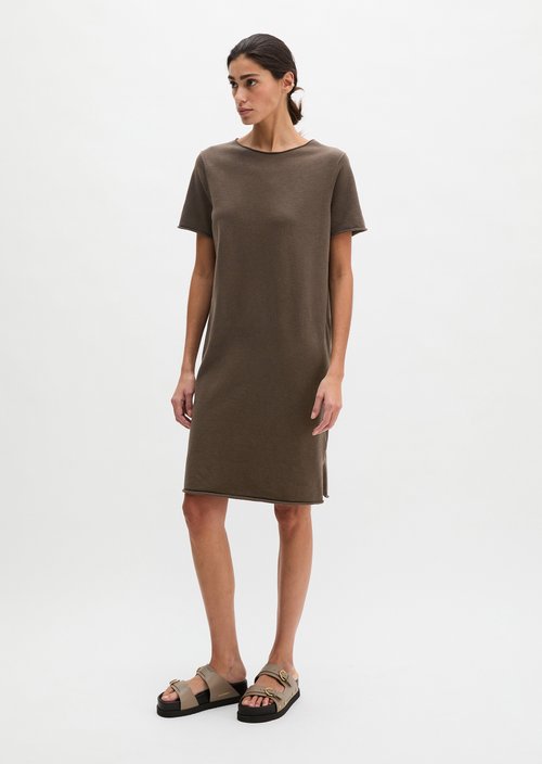 Loose knit dress — Burnt Coffee