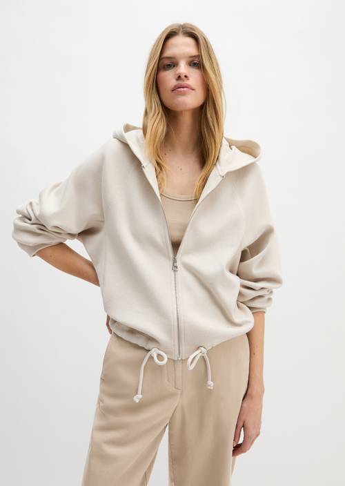 DfC Sudadera con capucha relajada Grey Silk en vista frontal