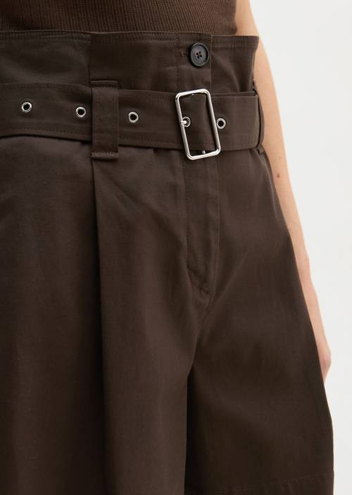 Paperbag shorts wide Burnt Coffee in detail view