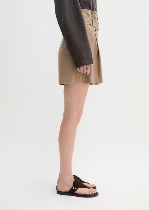 Paperbag shorts wide — Earthy Taupe