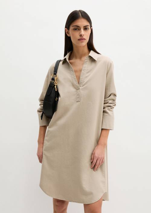 Robe chemisier relaxed Earthy Taupe en vue de face