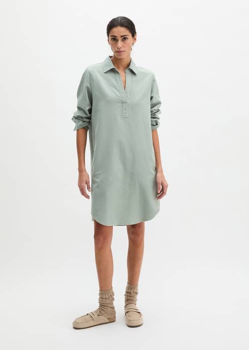 Robe chemisier relaxed Fresh Sage en vue de face