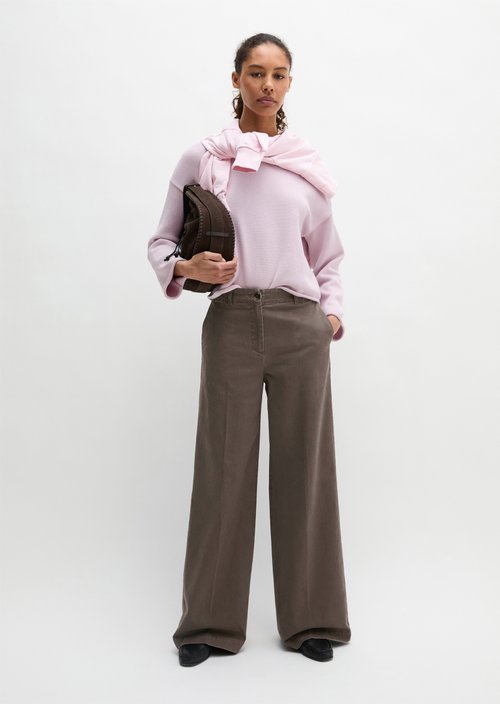 Trousers model Margo wide — Chalky Brown