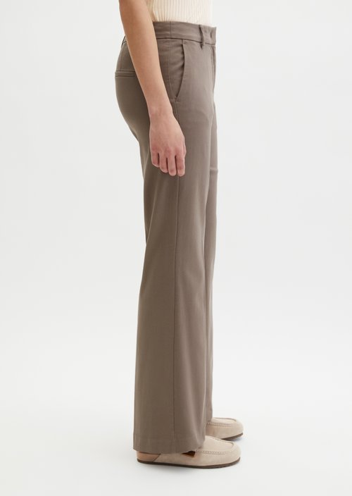Trousers model Marthe flared — Chalky Brown