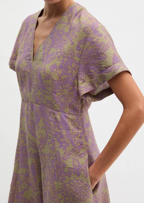 Crinkle dress shaped Light Pink in detail view