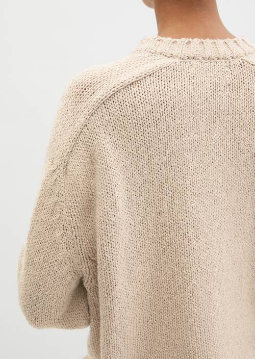 Pull oversize Linen Beige en vue détaillée