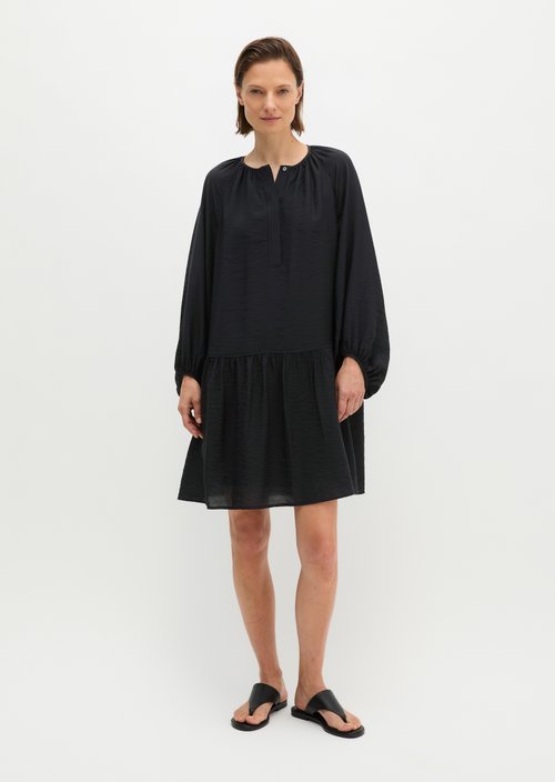A-shape crinkle dress — Deep Night Blue