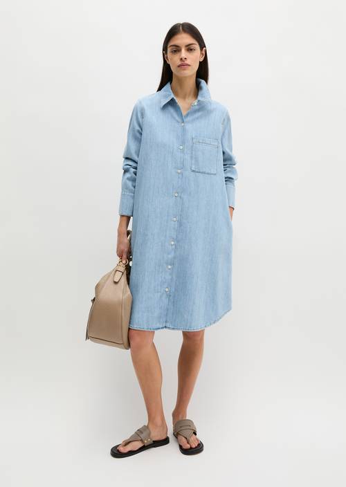 A-vorm denim jurk Light Blue in vooraanzicht
