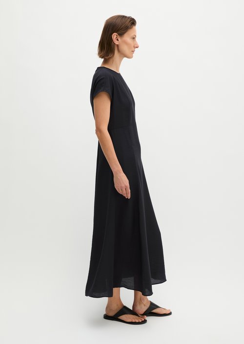 Crinkle dress regular — Deep Night Blue