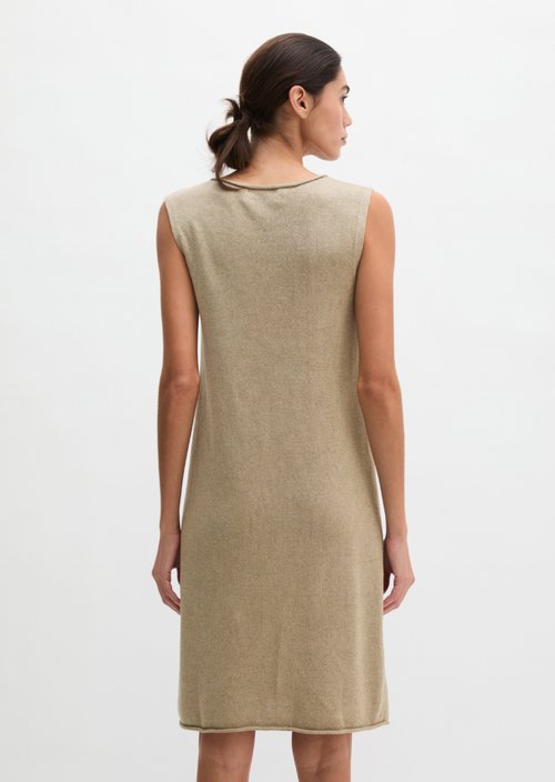 Sleeveless knitted dress shaped — Earthy Taupe