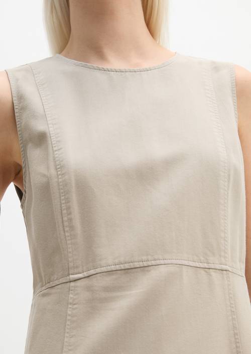 Sleeveless dress regular Earthy Taupe in detail view
