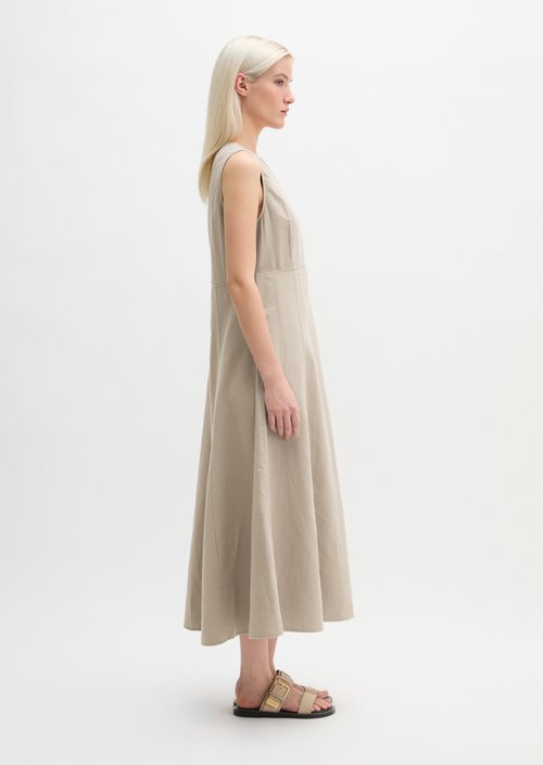 Sleeveless dress regular — Earthy Taupe