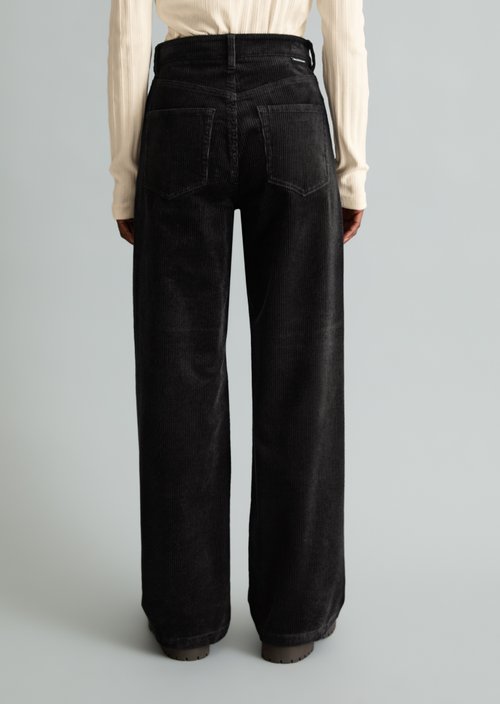 Tomma Wide Cord Pants — Black