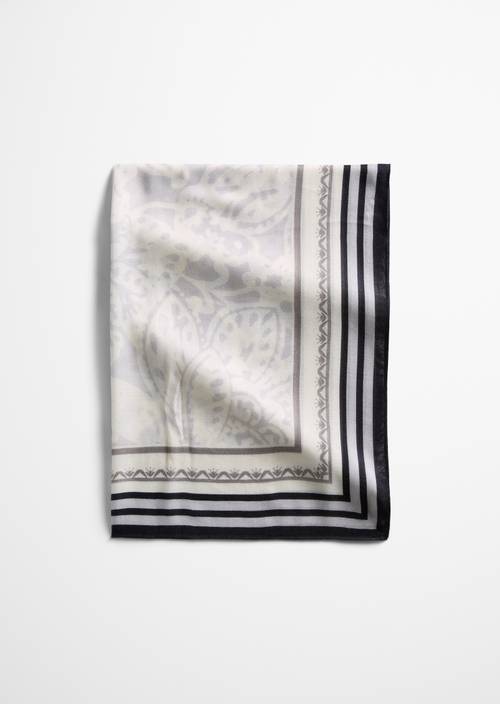 Écharpe Light Blue en vue de face