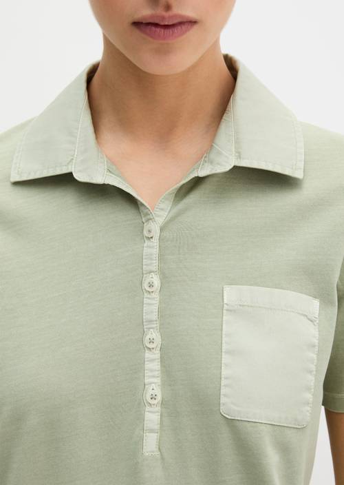 Poloshirt korte mouw slim Calm Sage in detailaanzicht