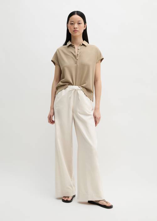 Ärmelloses Poloshirt loose Earthy Taupe in Frontalansicht