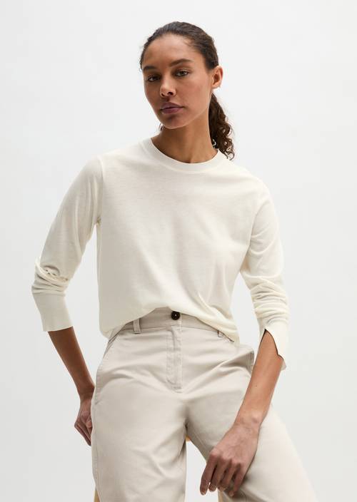 Luxusní relaxační oblečení s dlouhým rukávem White Cotton v předním pohledu