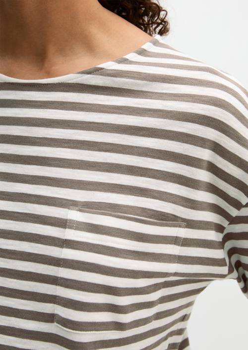 Ringel-Longsleeve regular Medium Brown in Detailansicht