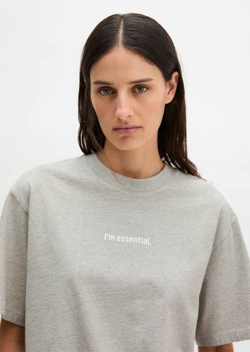 Logo-T-Shirt regular Pure Grey Melange in Frontalansicht