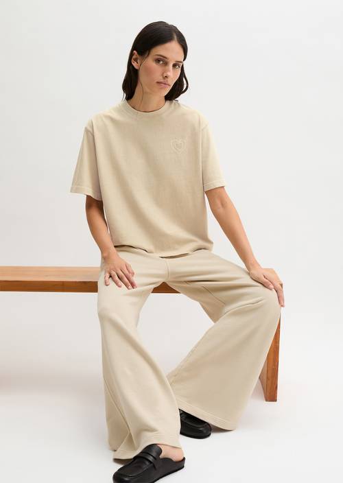 Logo-T-Shirt regular Linen Beige in Frontalansicht