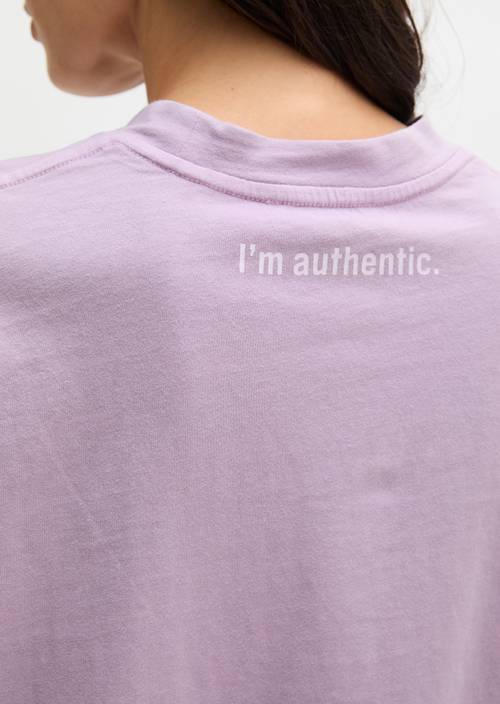 Logo-T-Shirt regular Dusty Lavender in Detailansicht