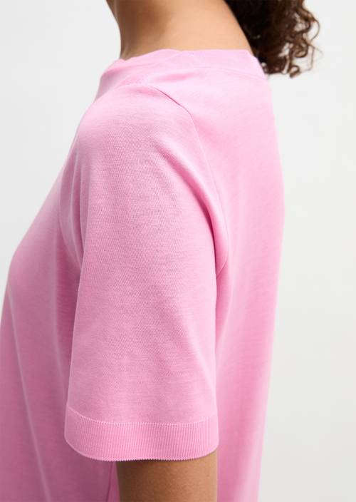 Luxury T-Shirt regular Mellow Rose in Detailansicht