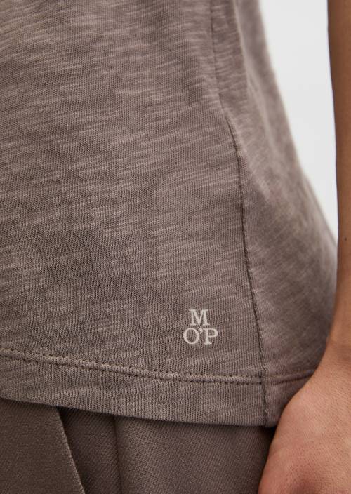 DfC T-Shirt regular Chalky Brown in Detailansicht