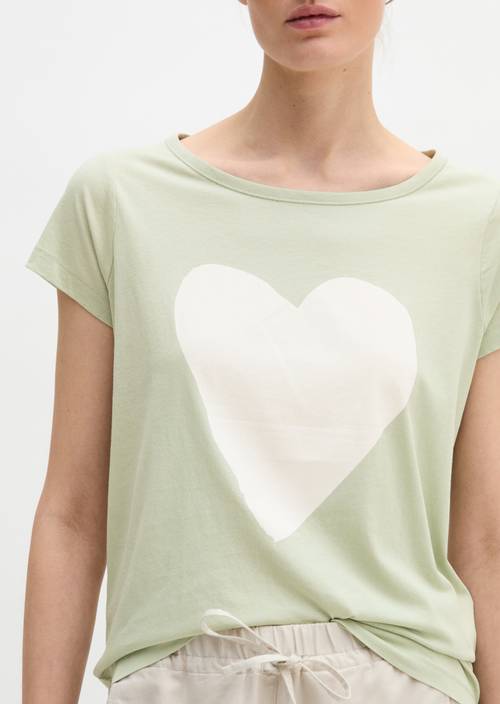 Tričko s potiskem regular Light Green v detailním pohledu