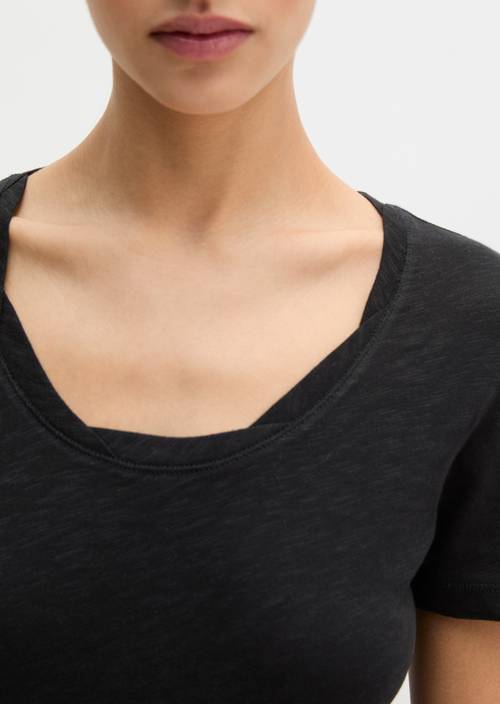 Maglia-T-Shirt DfC regolare Black in vista dettagliata