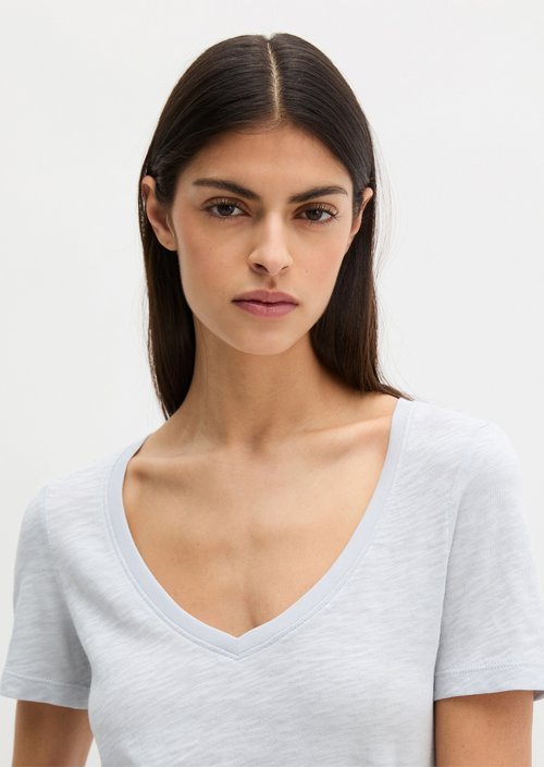 DfC V-Neck-T-Shirt regular — Airy Blue