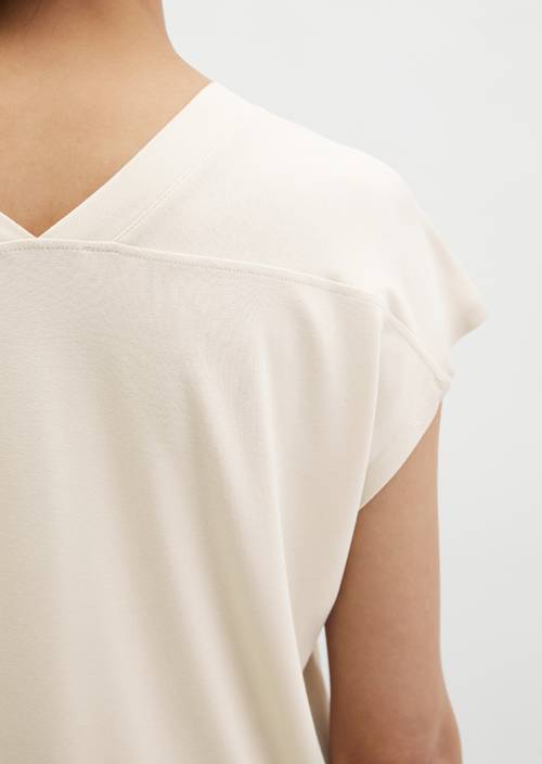 Blusa de punto sin mangas relajada Grey Silk en vista detallada