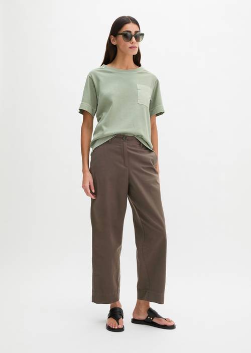 Camiseta suelta Fresh Sage en vista frontal