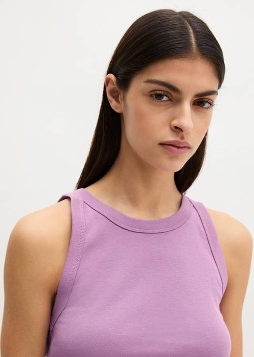 Tanktop slim Warm Lilac in Frontalansicht
