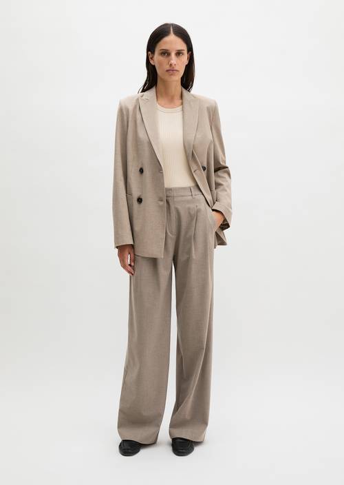 Dvouřadé sako slim Chalky Brown Melange v předním pohledu