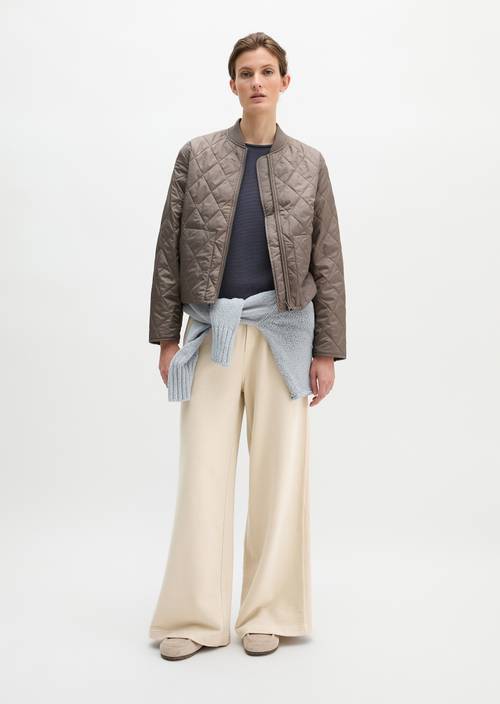 Verstaubare Steppjacke MOP x Function Chalky Brown in Frontalansicht