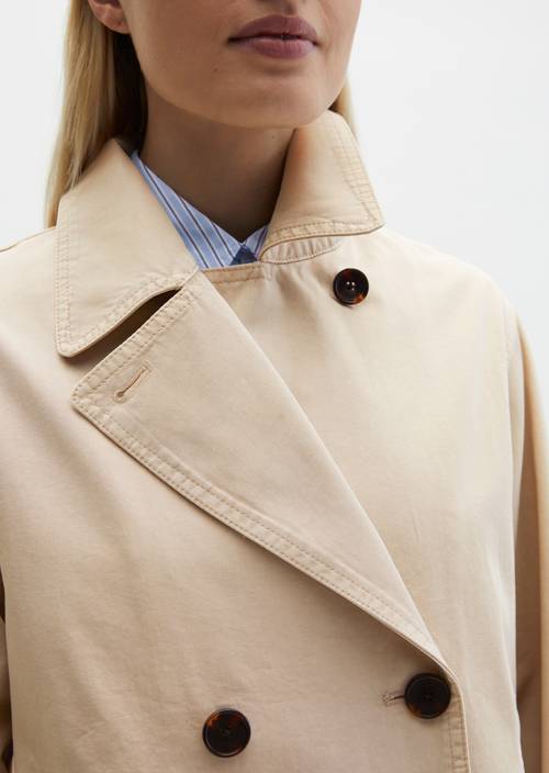 Veste caban relaxed garment-dyed Linen Beige en vue détaillée