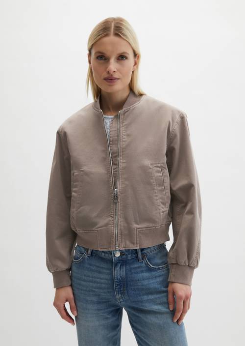 Twill-Blouson regular garment-dyed Chalky Brown in Frontalansicht